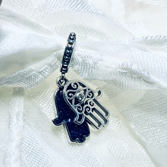 🧿 NWOT Blue Evil Eye Hamsa Hand Charm ✨ - Picture 10 of 12